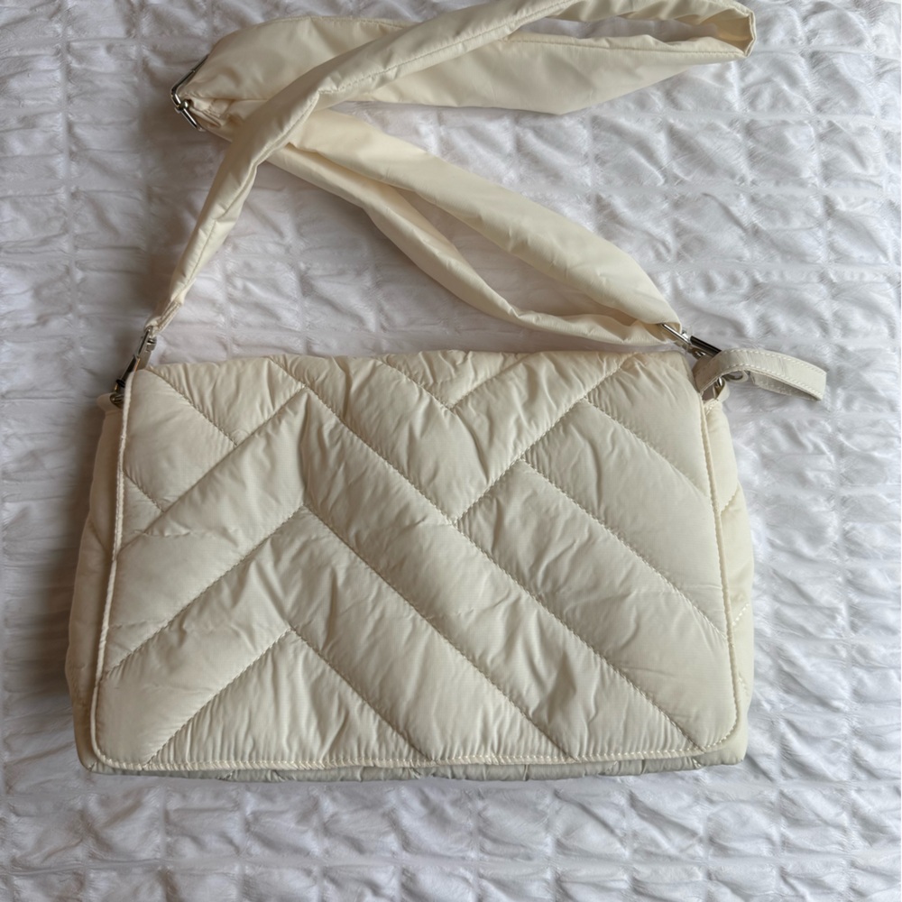 NWT Bostanten Quilted Nylon Puffer Crossbody Bag